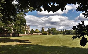 zum Vergrößern anklicken