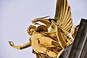 zum Vergrößern anklicken