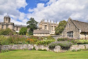 zum Vergrößern anklicken